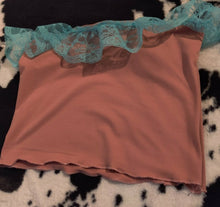 Load image into Gallery viewer, 🏩✨The Lil Ho Peep Tube Top✨🏩