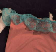 Load image into Gallery viewer, 🏩✨The Lil Ho Peep Tube Top✨🏩
