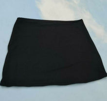 Load image into Gallery viewer, The 🖤"Jane Skirt"🖤

